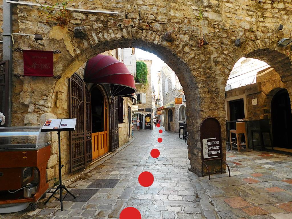 R-Club Old Town Apartments Μπούντβα Εξωτερικό φωτογραφία