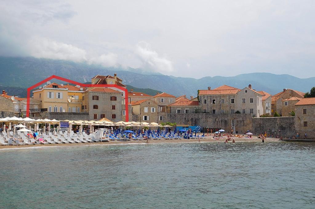 R-Club Old Town Apartments Μπούντβα Εξωτερικό φωτογραφία