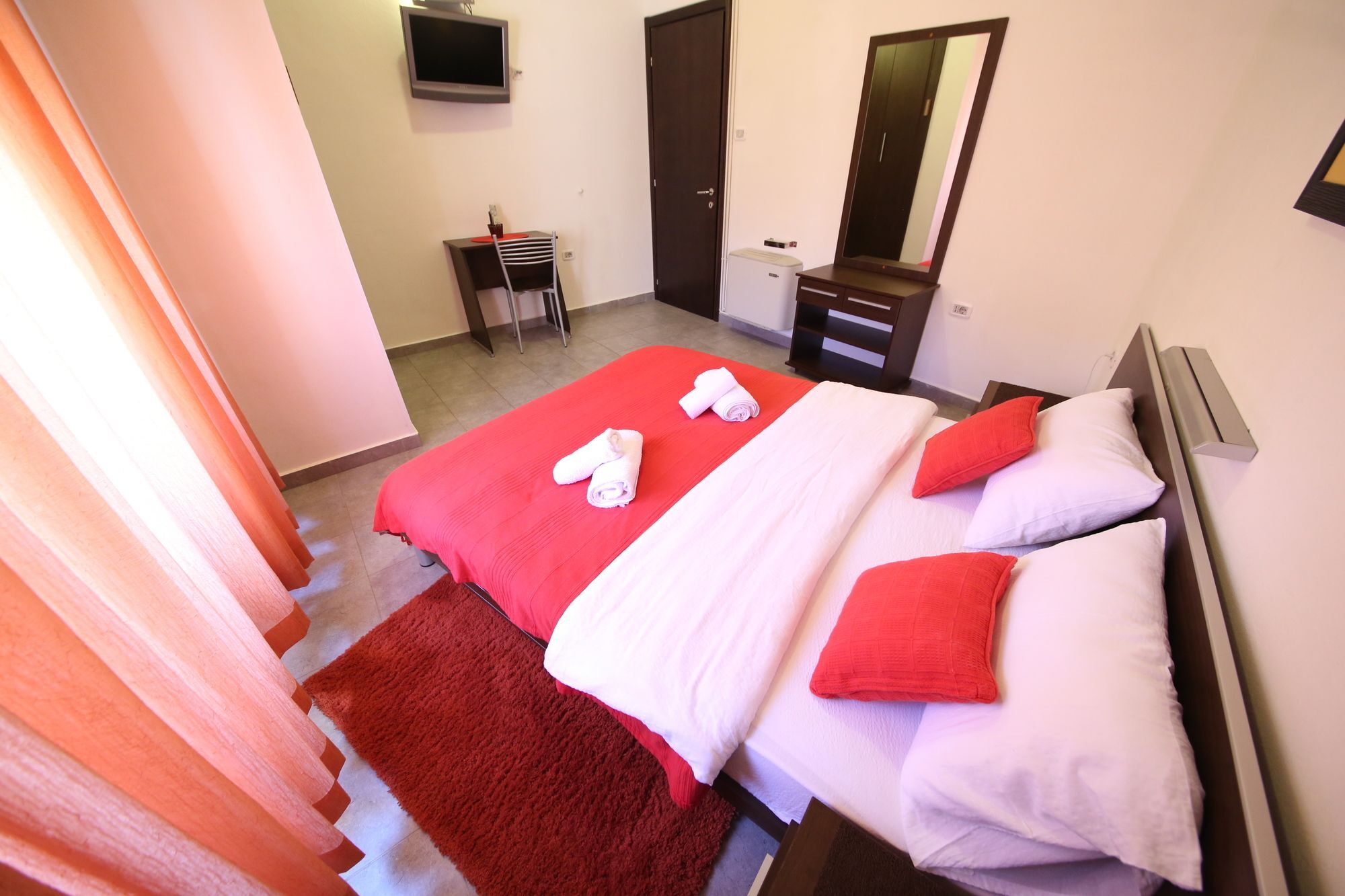 R-Club Old Town Apartments Μπούντβα Εξωτερικό φωτογραφία